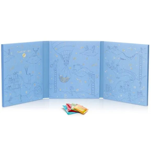 Luxe adventskalender kruidenthee van Palais des Thés, cafeïnevrij aftellen naar kerst. Packshot waarbij adventskalender is geopend tot drieluik. 